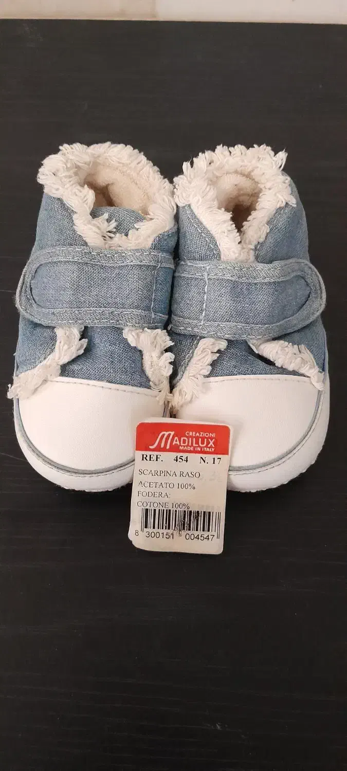 کفش نوازدی برند فقط سه بار پاش کردیم|کفش و لباس بچه|اردبیل, |دیوار