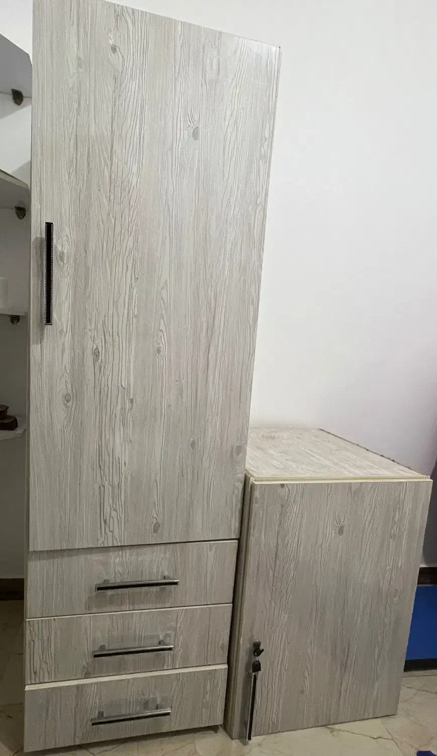 کمد|جاکفشی، کمد، دراور|رشت, حمیدیان|دیوار