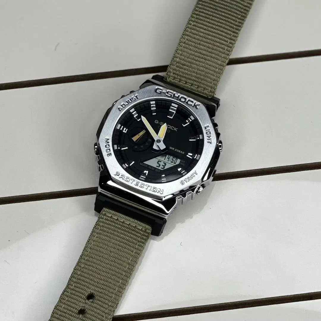 ساعت جی شاکGM2100فلزی سبز موتور ژاپن گارانتیgshock|ساعت|تهران, سعادت‌آباد|دیوار