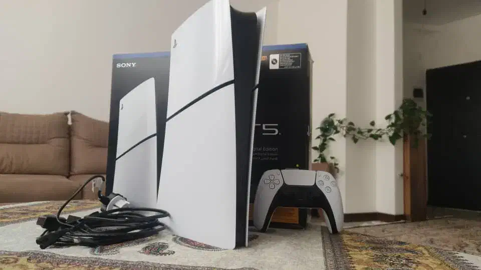 Ps 5 slim|کنسول، بازی ویدئویی و آنلاین|صدرا-فارس, فاز ۲|دیوار