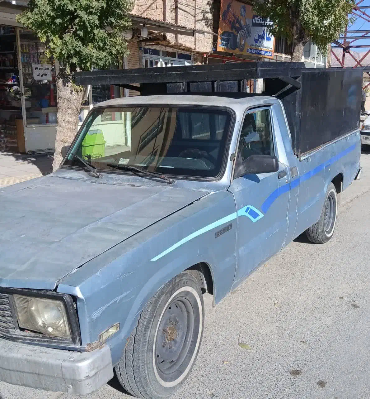 وانت نیسان و مزدا|خودرو سواری و وانت|کمیجان, |دیوار