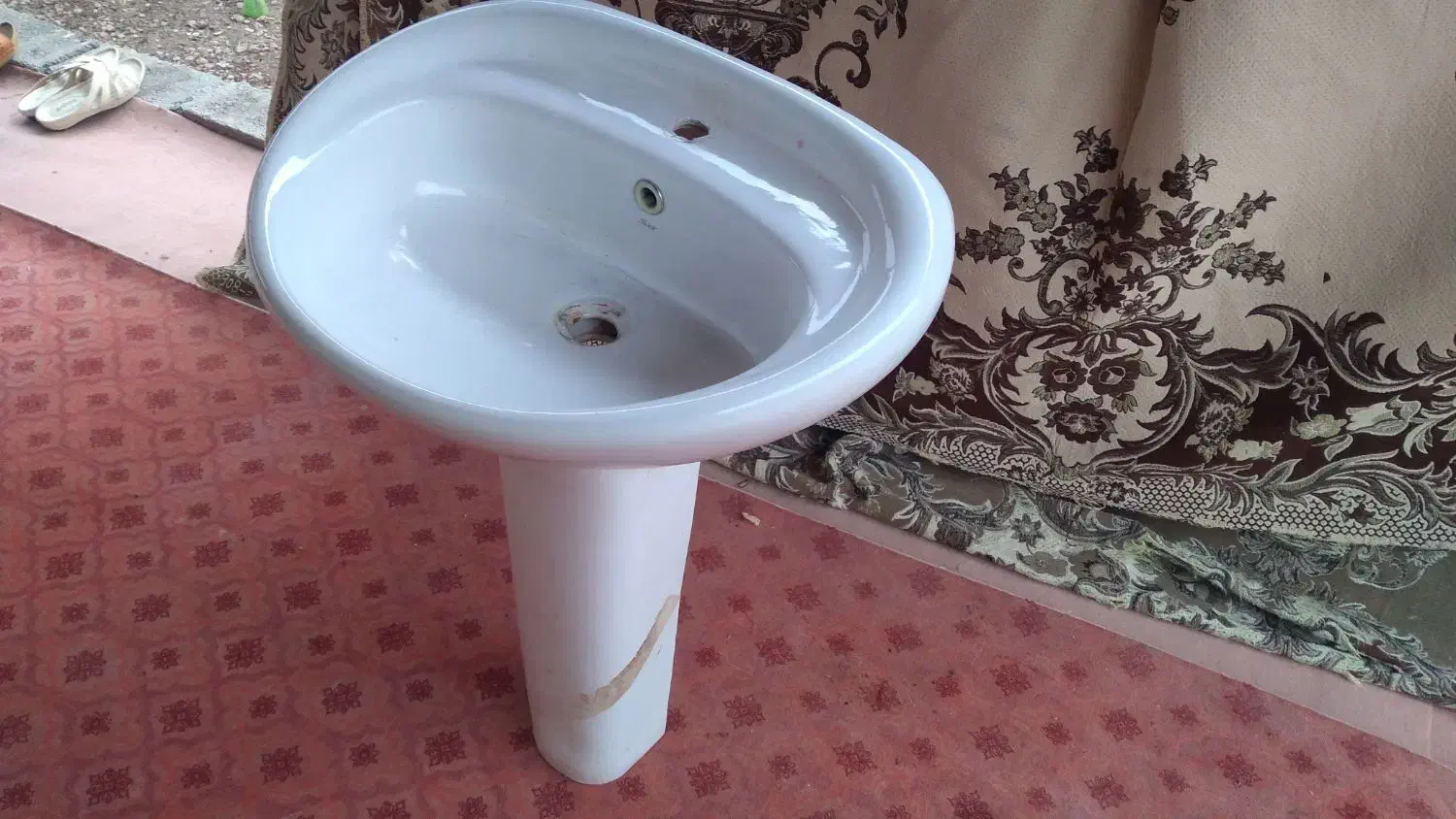 یک عدد روشویی در حد نو|لوازم سرویس بهداشتی|کوچصفهان, |دیوار