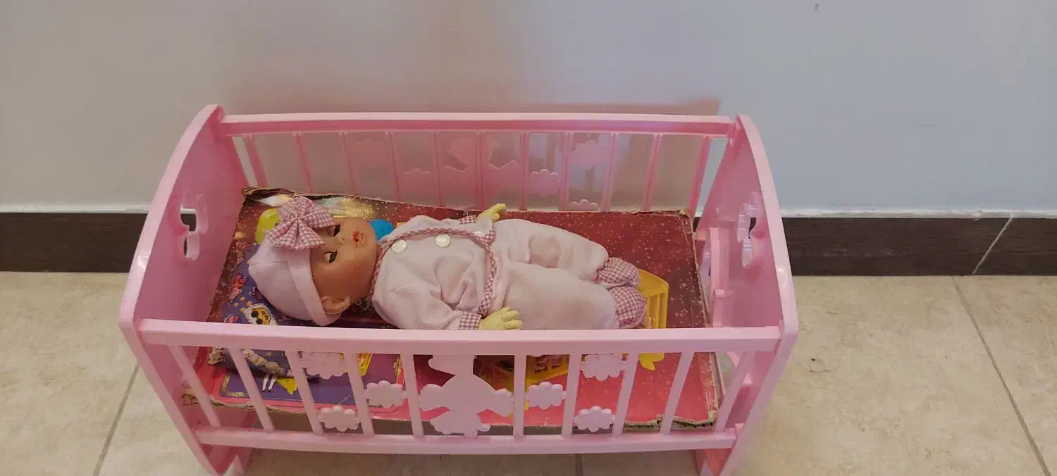 تخت خواب عروسک|اسباب‌بازی بچه|قائم‌شهر, |دیوار