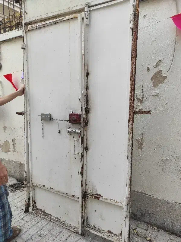 درب حیاط|مصالح و تجهیزات ساختمان|مشهد, سناباد|دیوار