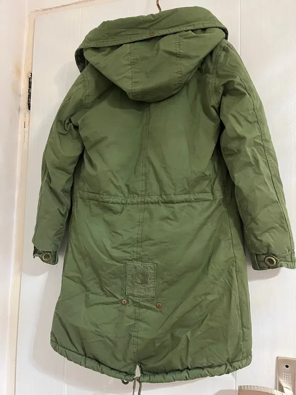 گاپشن چینی|لباس|رشت, گلزاران|دیوار