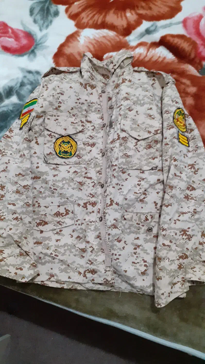 لباس و سایر ارتشی|لباس|ارومیه, |دیوار