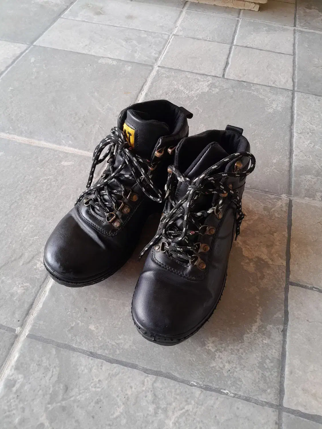 نیم بوت سایز ۳۸|کیف، کفش، کمربند|کوهدشت, |دیوار