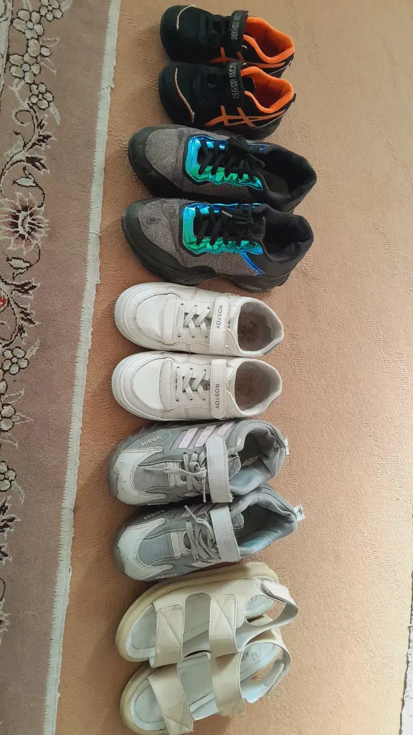 کتونی|کیف، کفش، کمربند|اسفراین, |دیوار