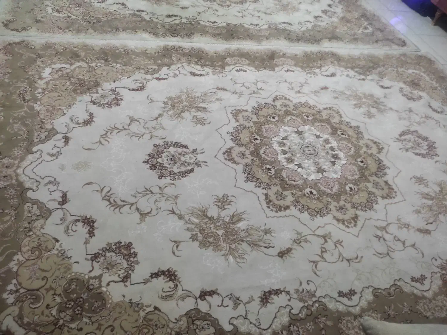 دوتا فرش 6متری سالم بدون پارگی و یک عدد 4متری|فرش|رباطکریم, رباطکریم|دیوار