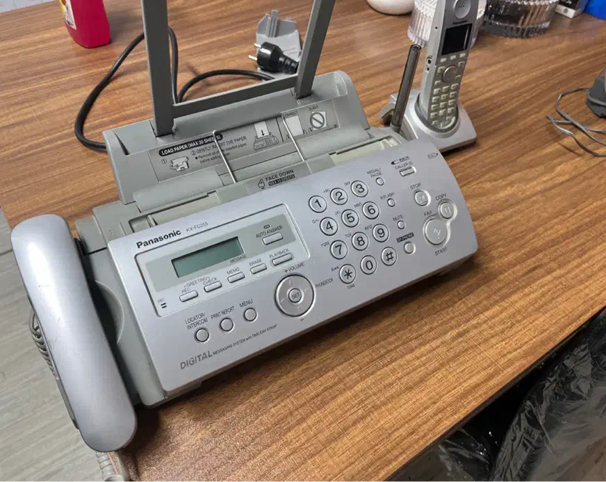 تلفنفکس با گوشی پاناسونیک|پرینتر، اسکنر، کپی، فکس|تهران, هفت حوض|دیوار