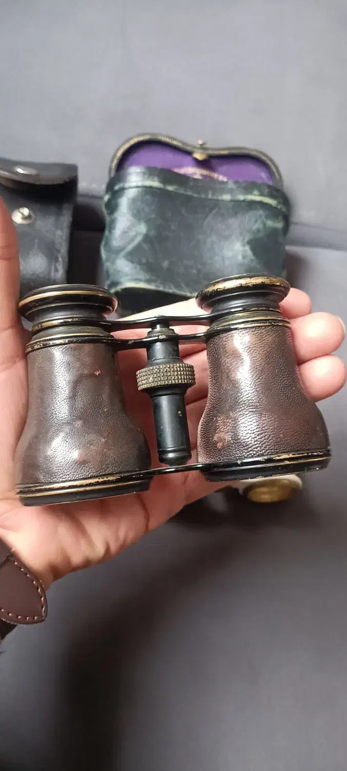 دوربین اپرا کلکسیونی ۱۰۰ ساله|کلکسیون اشیاء عتیقه|تهران, فلسطین (میدان انقلاب)|دیوار