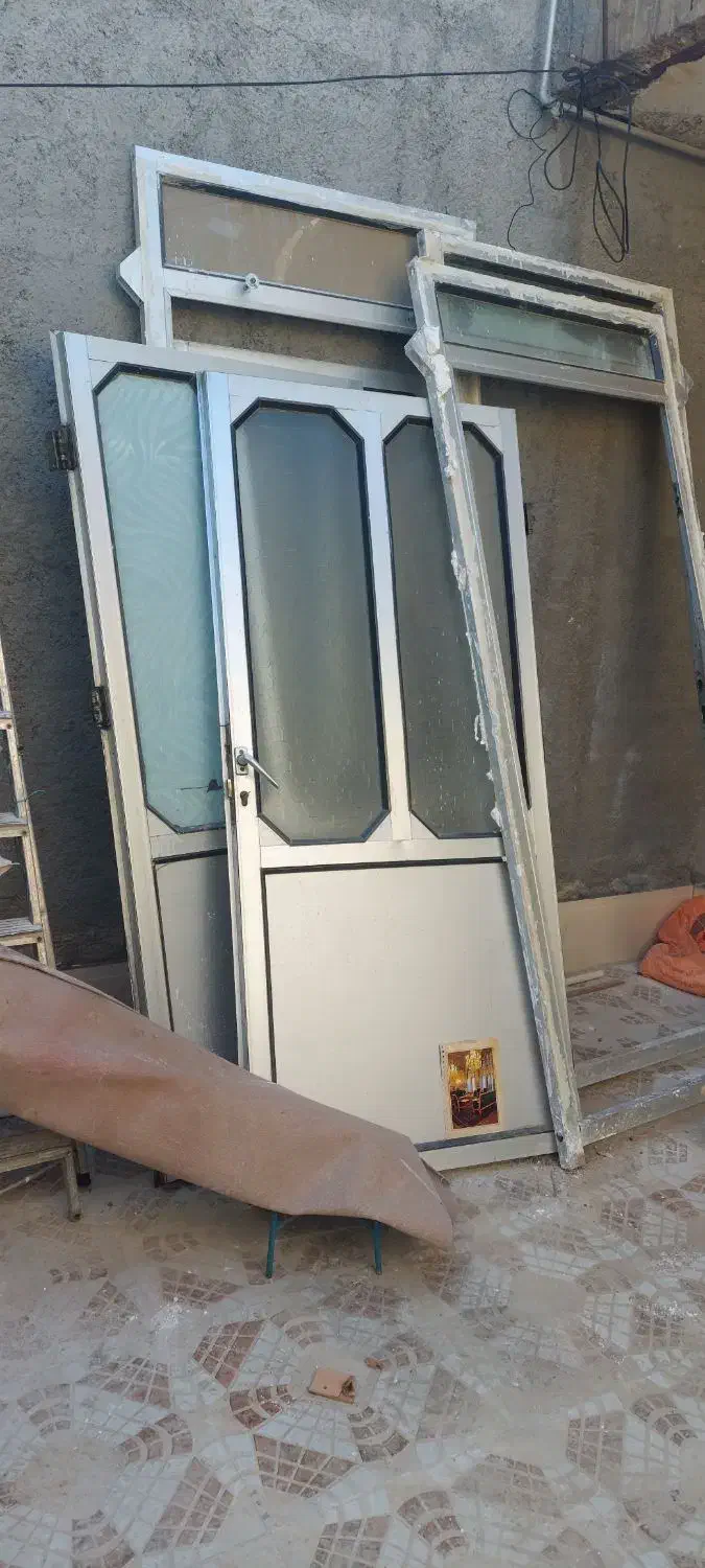 درب|مصالح و تجهیزات ساختمان|هندیجان, |دیوار