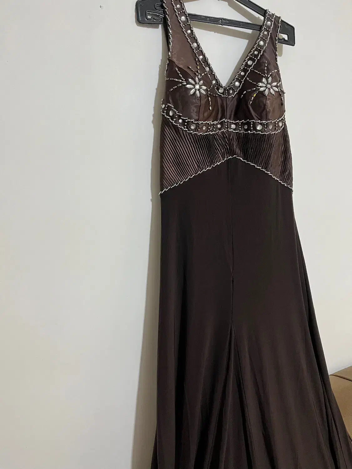 لباس مجلسی|لباس|لنگرود, |دیوار