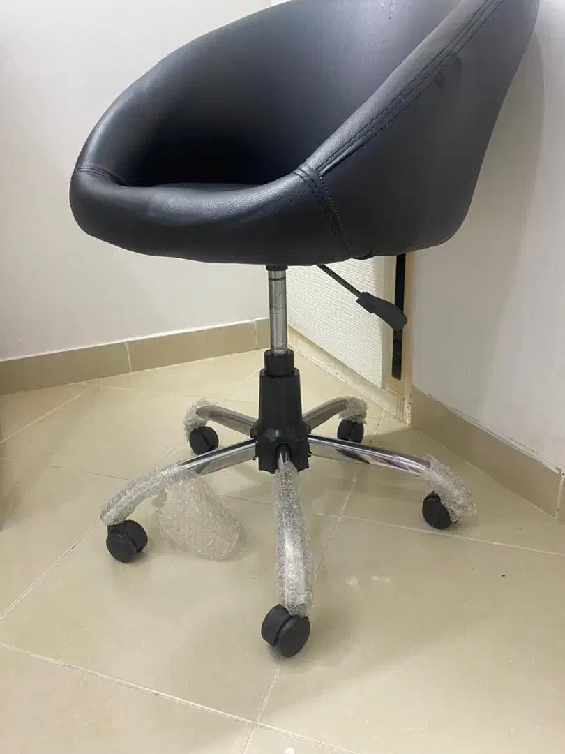 صندلی|میز و صندلی غذاخوری|جاسک, |دیوار