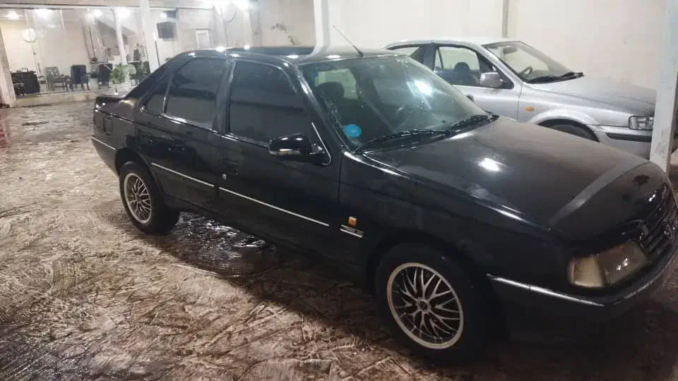 پژو ۴۰۵ مشکی|خودرو سواری و وانت|رشت, آتشگاه|دیوار