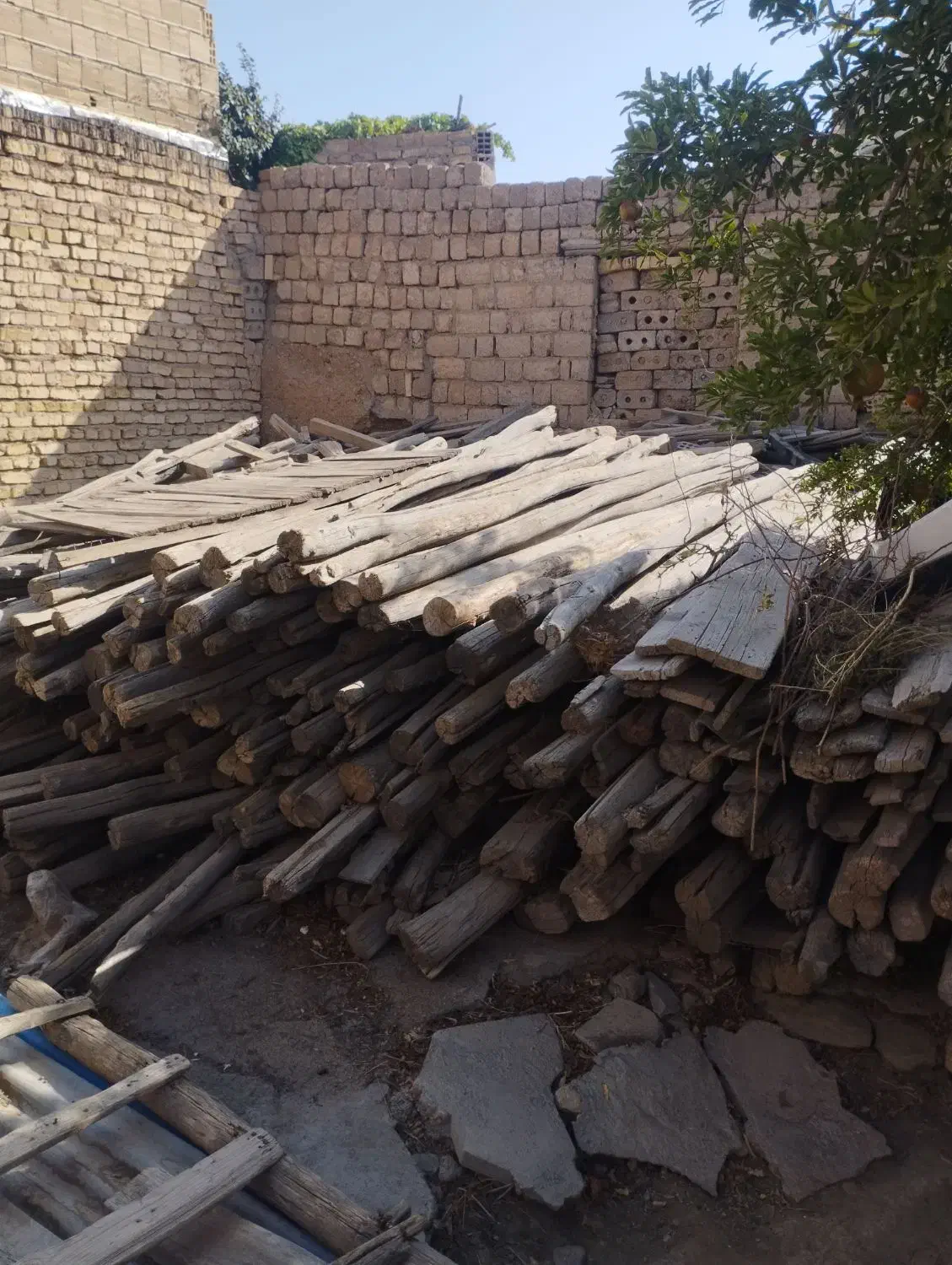 تخته روسی ، قالب شده ، شمی تیر، دوتراش  چهارتراش|مصالح و تجهیزات ساختمان|لنجان, |دیوار