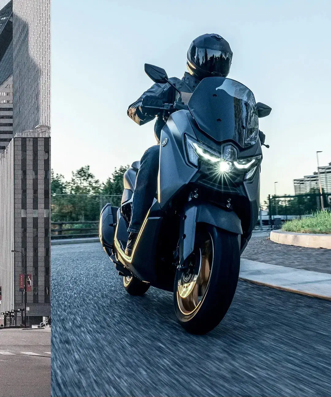 nmax(techmax) انمکس تکمکس یاماها|موتورسیکلت|تهران, خواجه نصیر طوسی|دیوار