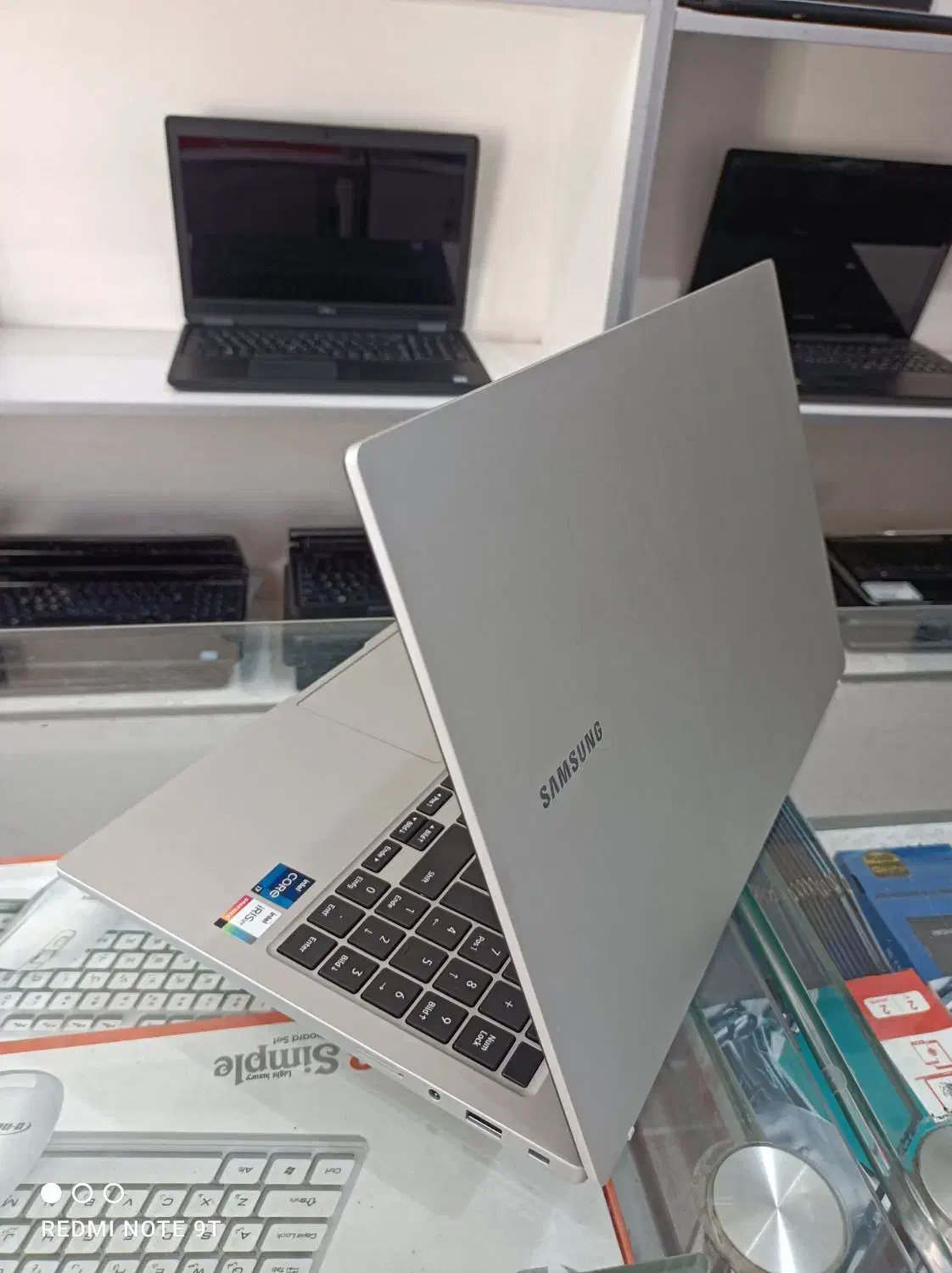 لپ تاپ i7 سامسونگ بوک قدرتمند باریک سیمکارتخور|رایانه همراه|تهران, نازیآباد|دیوار