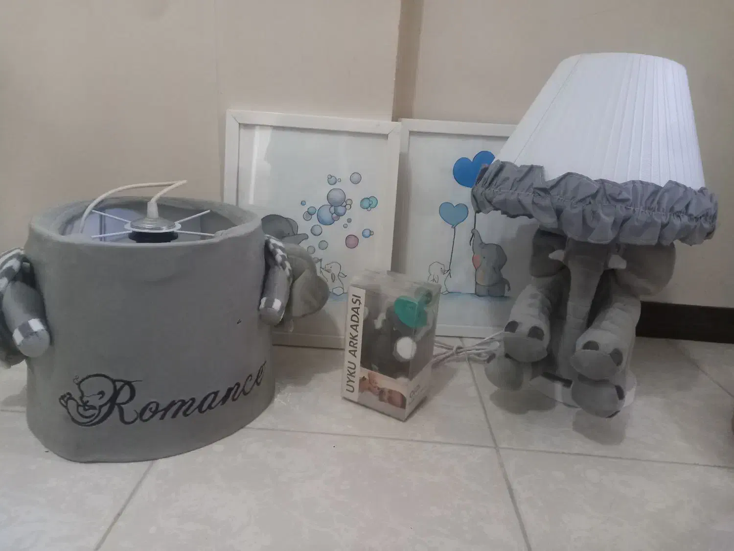 ست لوستر،آباژور،پستانک،تابلو ترک سیسمونی،عروسک|اسباب و اثاث بچه|پردیس, فاز ۳|دیوار