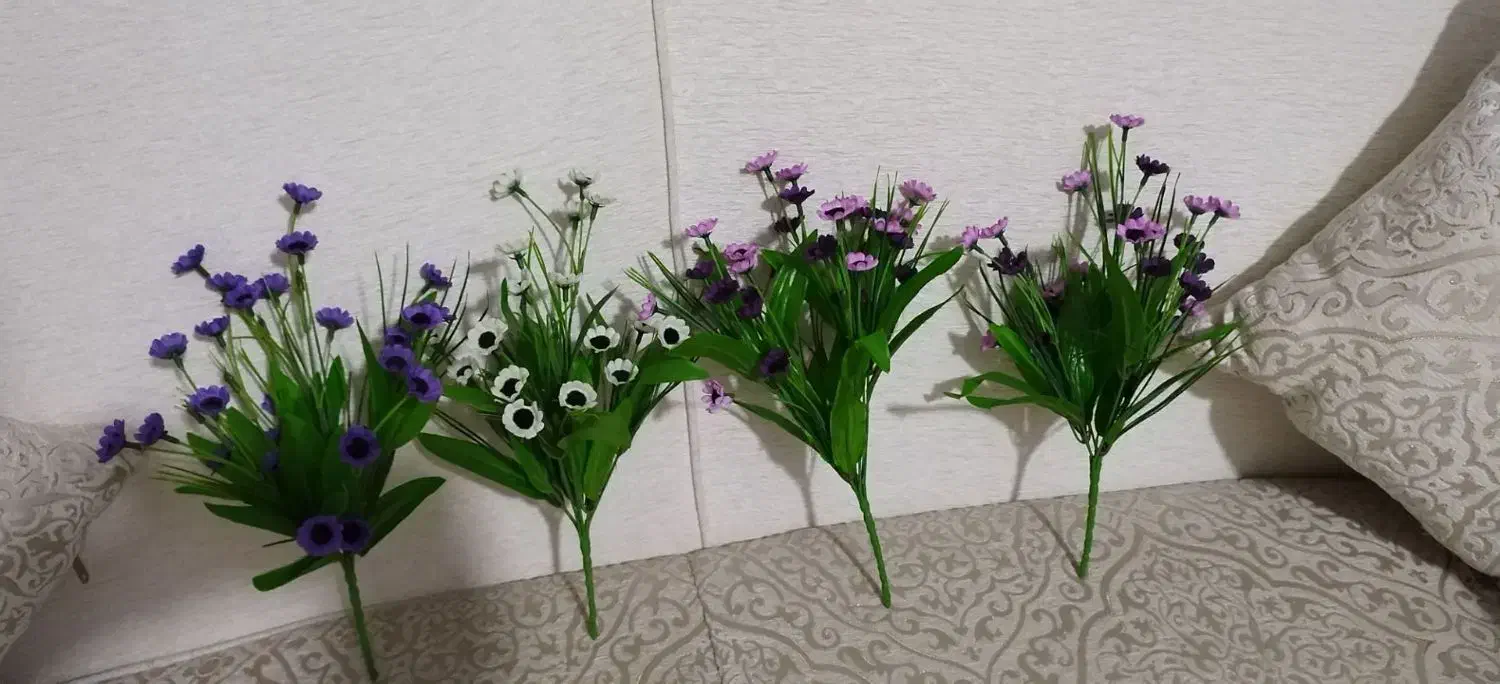 گلها به همراه گلدان|گل مصنوعی|تهران, ابوذر|دیوار