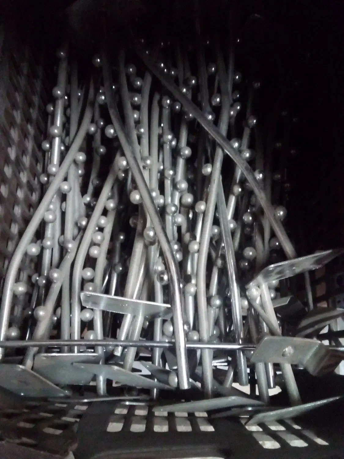 رگال (رخت آویز) تیله ای|بندرخت و رختآویز|زنجان, |دیوار