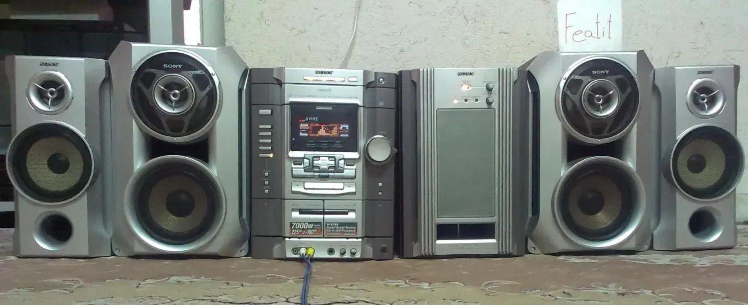 rv 8 sony|سیستم صوتی خانگی|دامغان, |دیوار