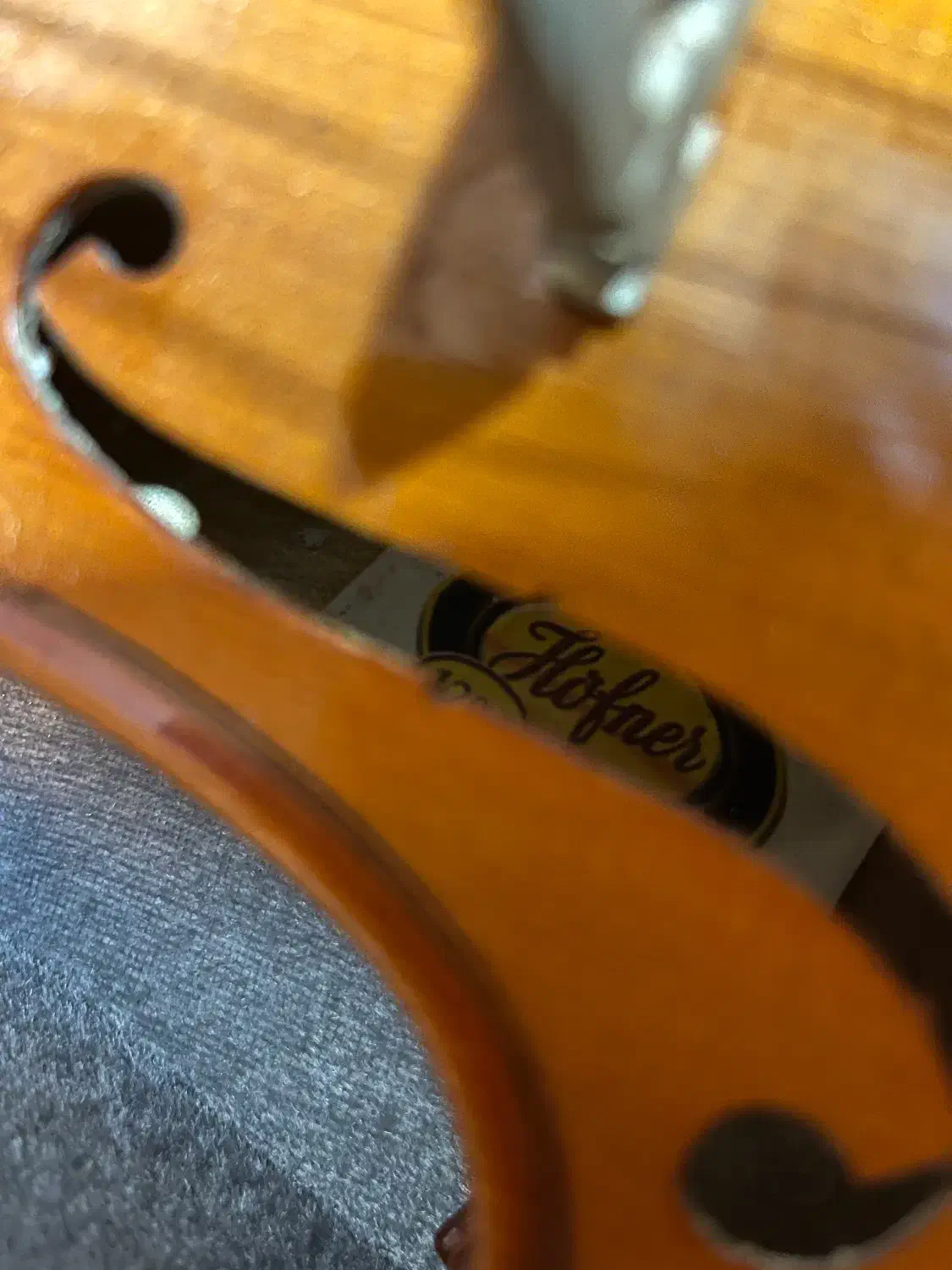 ویولن|ویولن|اراک, |دیوار