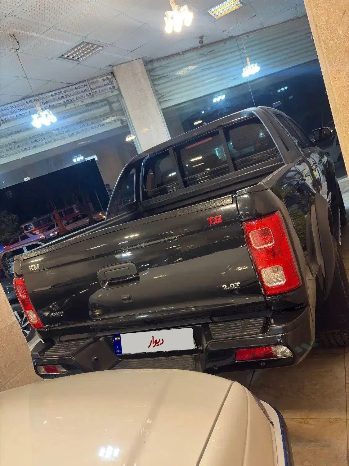 کی ام سی t8وارداتی|خودرو سواری و وانت|قرچک, زیبا شهر|دیوار