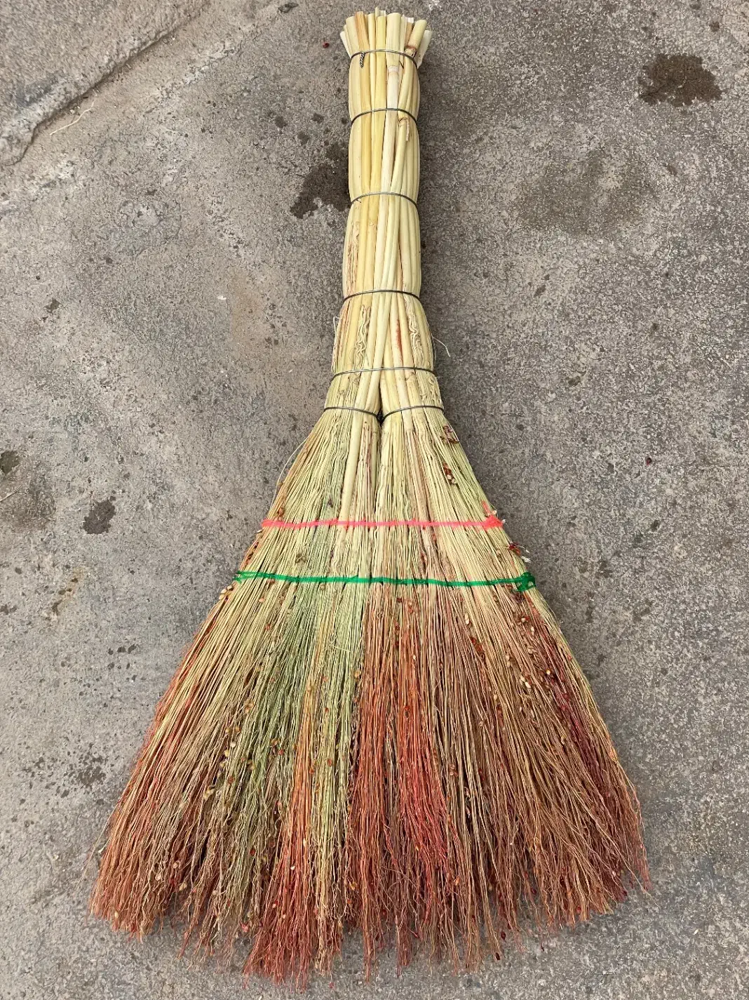 جارو دستی|لوازم نظافت|خرم‌آباد, |دیوار