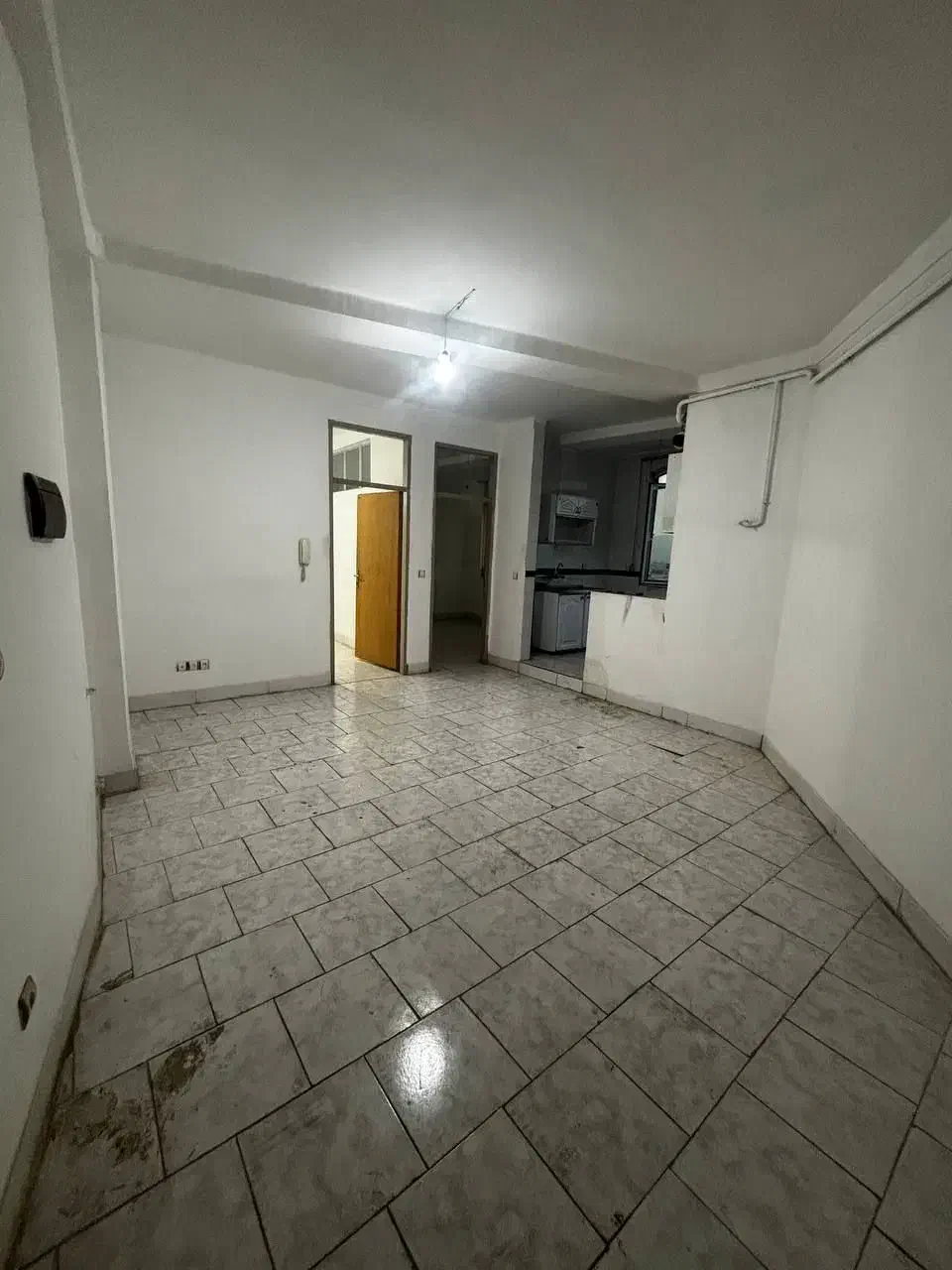 اجاره دفتر،مطب،مشاور|اجارهٔ دفتر کار، اتاق اداری، مطب|میانه, |دیوار