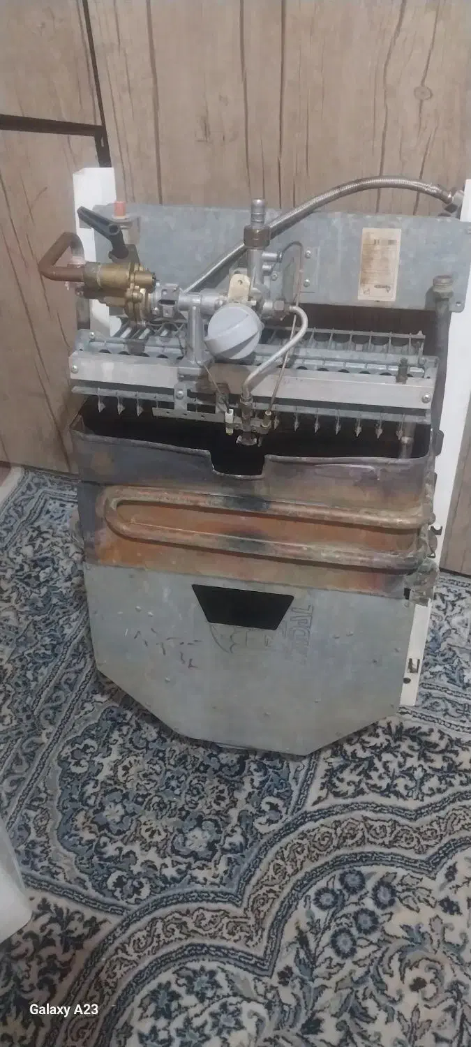 آبگرمکن بوتان 118|آبگرمکن، پکیج، شوفاژ|تبریز, |دیوار