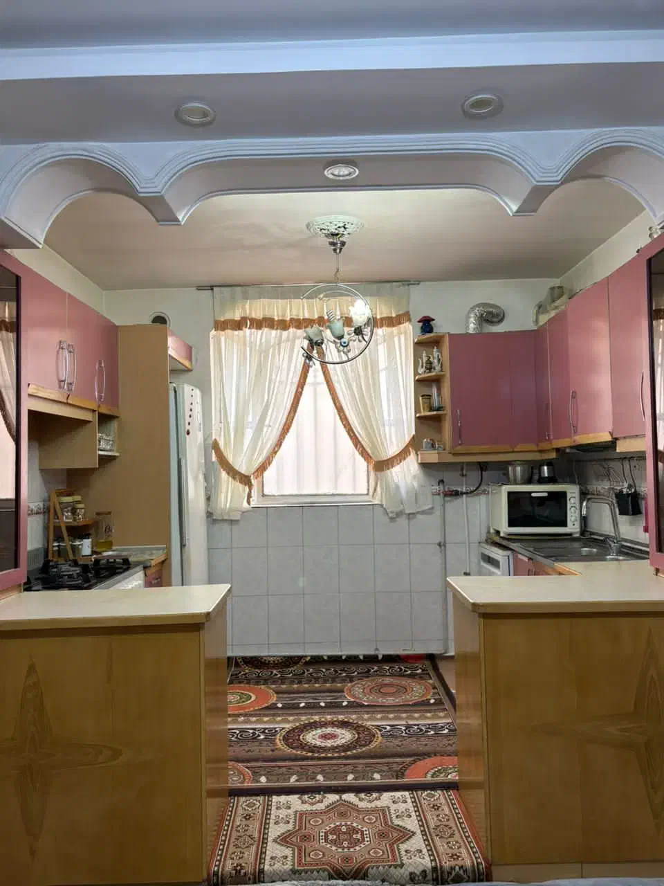 کابینت ام دی اف ۹متری ۲تاویترین با شیشه باسنگ|مصالح و تجهیزات ساختمان|صباشهر, |دیوار