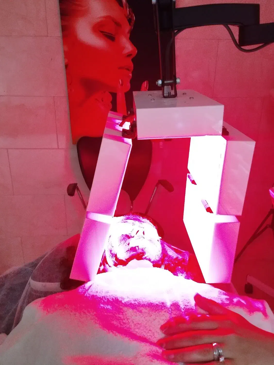 مفاصل و استخوان|آرایشی، بهداشتی، درمانی|سنندج, |دیوار