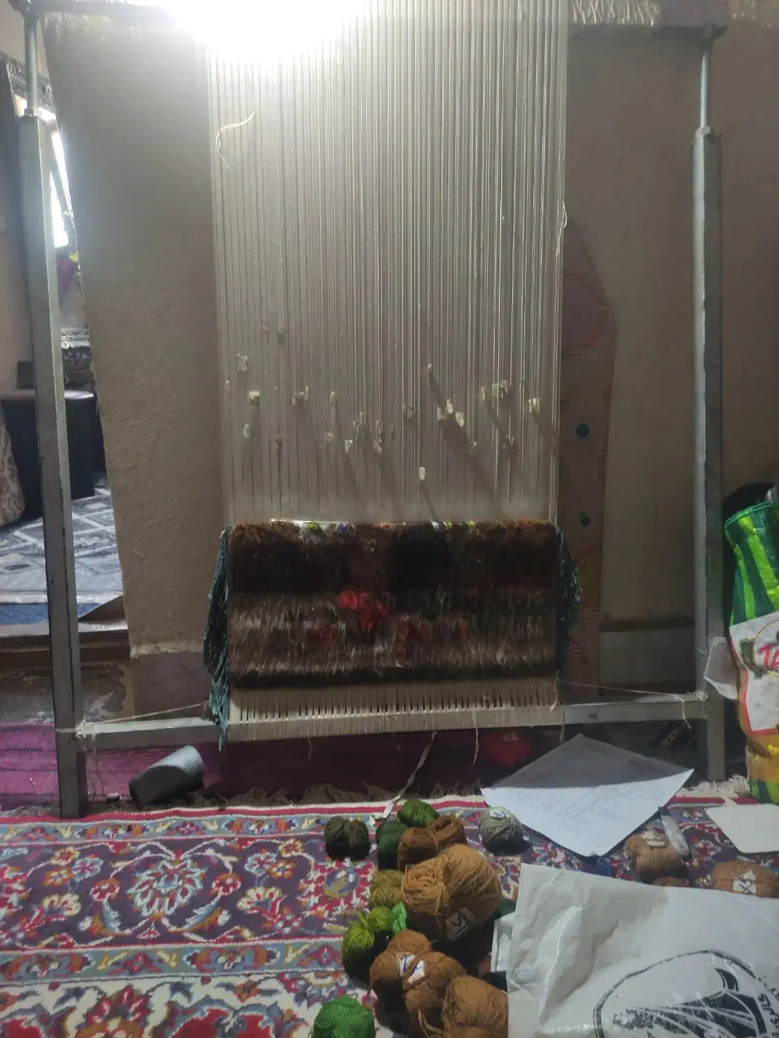 دار قالی|فرش|خرم‌آباد, |دیوار