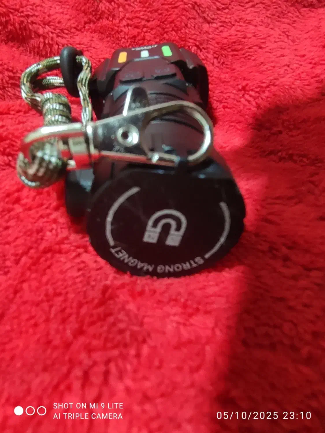 چراغ قوه یاماهو|کوهنوردی و کمپینگ|درودزن, |دیوار