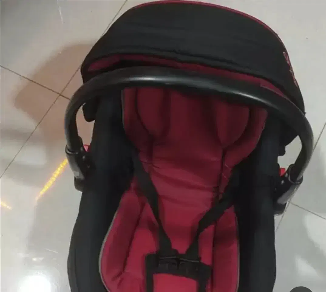 کریر|کالسکه و لوازم جانبی|مشهد, ایثارگران|دیوار