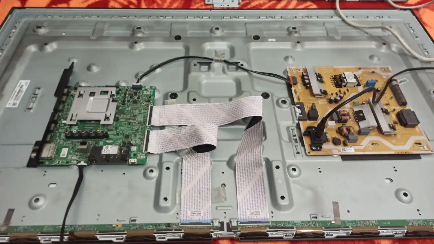تعمیر تعمیرات تلویزیون LED LCD بازدید در منزل|خدمات پیشه و مهارت|بندر کنگان, |دیوار