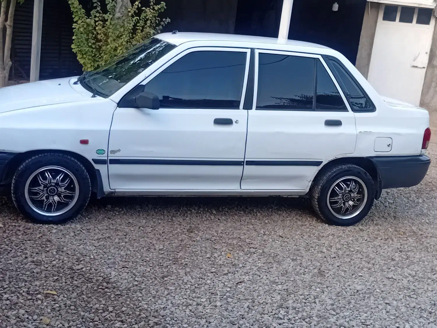 پراید ۱۳۱مدل ۹۰|خودرو سواری و وانت|معمولان, |دیوار