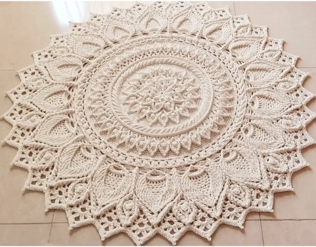 فرشینه شیری رنگ ا متری|پادری|تهران, علی‌آباد|دیوار