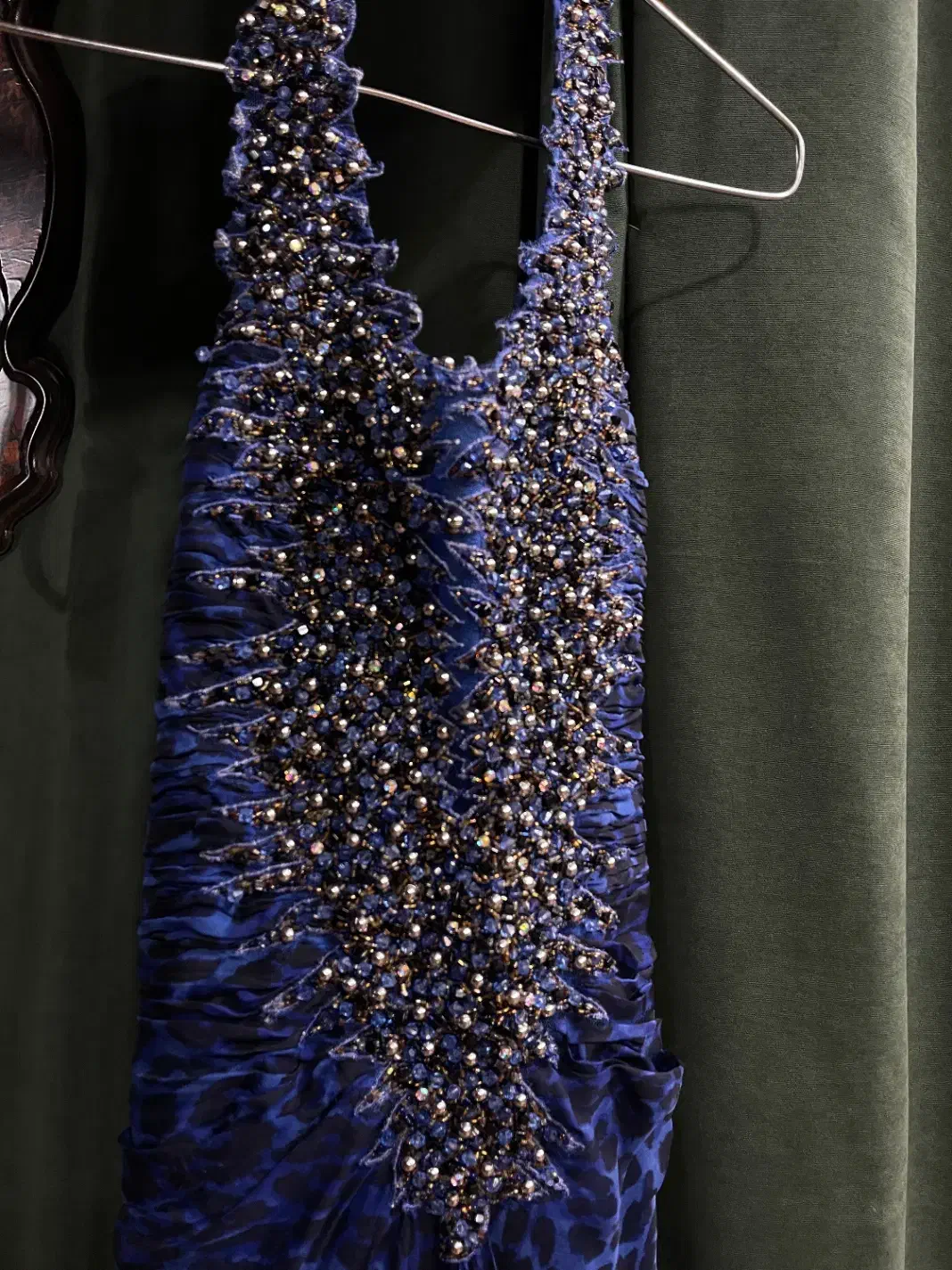 پیراهن مجلسی|لباس|قم, گلزار|دیوار