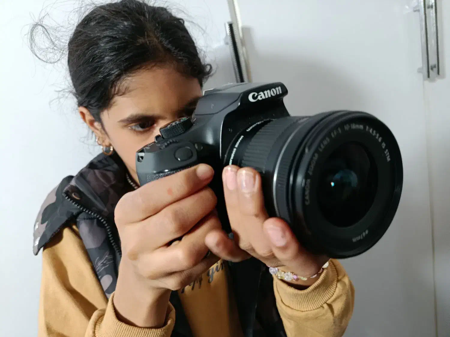 دوربین عکاسی و فیلم برداری|دوربین عکاسی و فیلم‌برداری|امیدیه, |دیوار