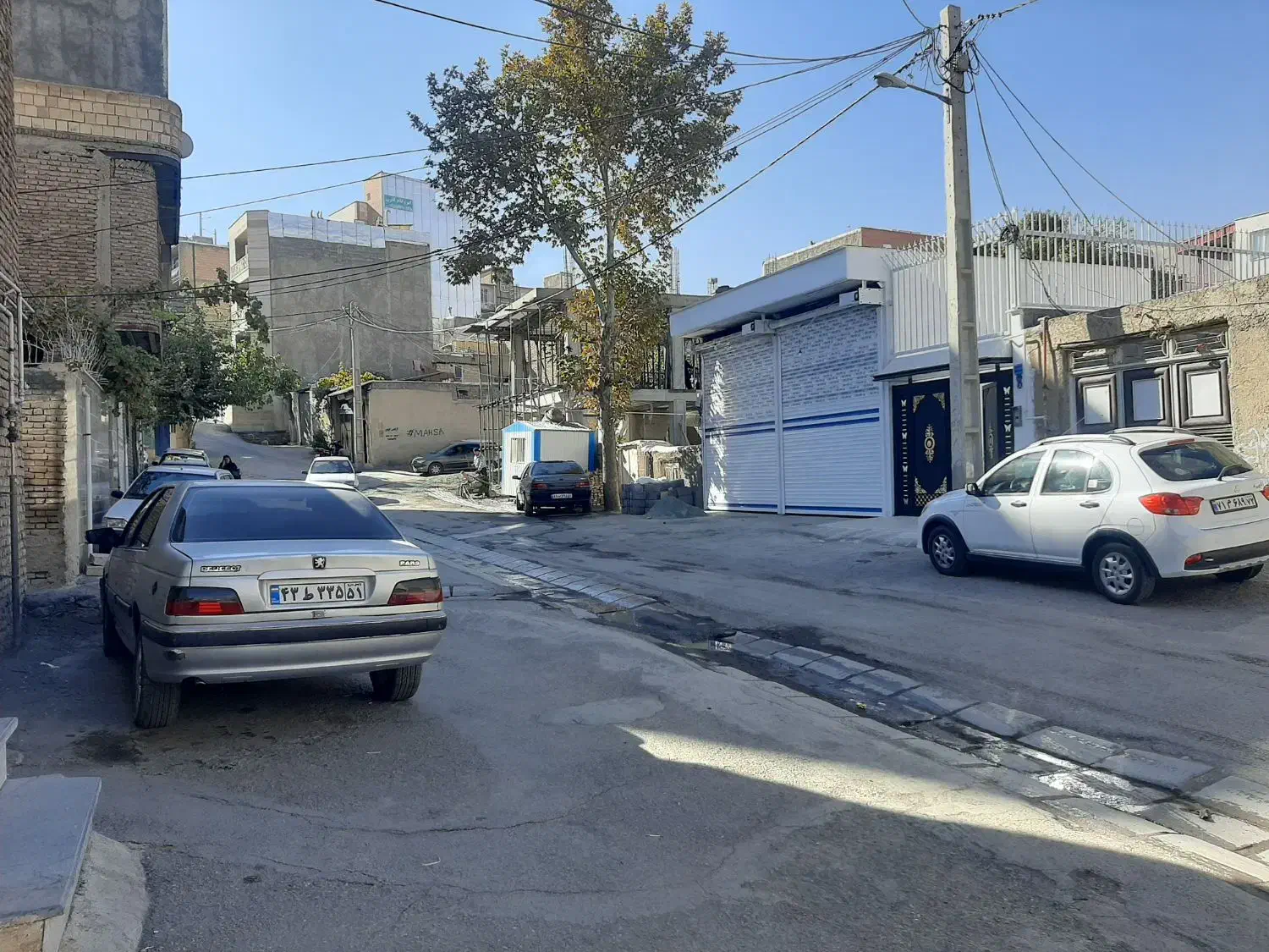 اجاره دو باب مغازه واقع در غفور|اجارهٔ مغازه و غرفه|سنندج, |دیوار