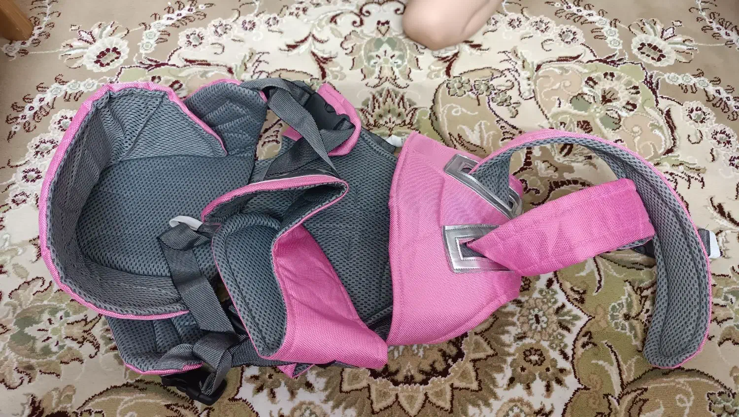 آغوشی ۳ حالته|اسباب و اثاث بچه|سبزوار, شهرک اندیشه|دیوار