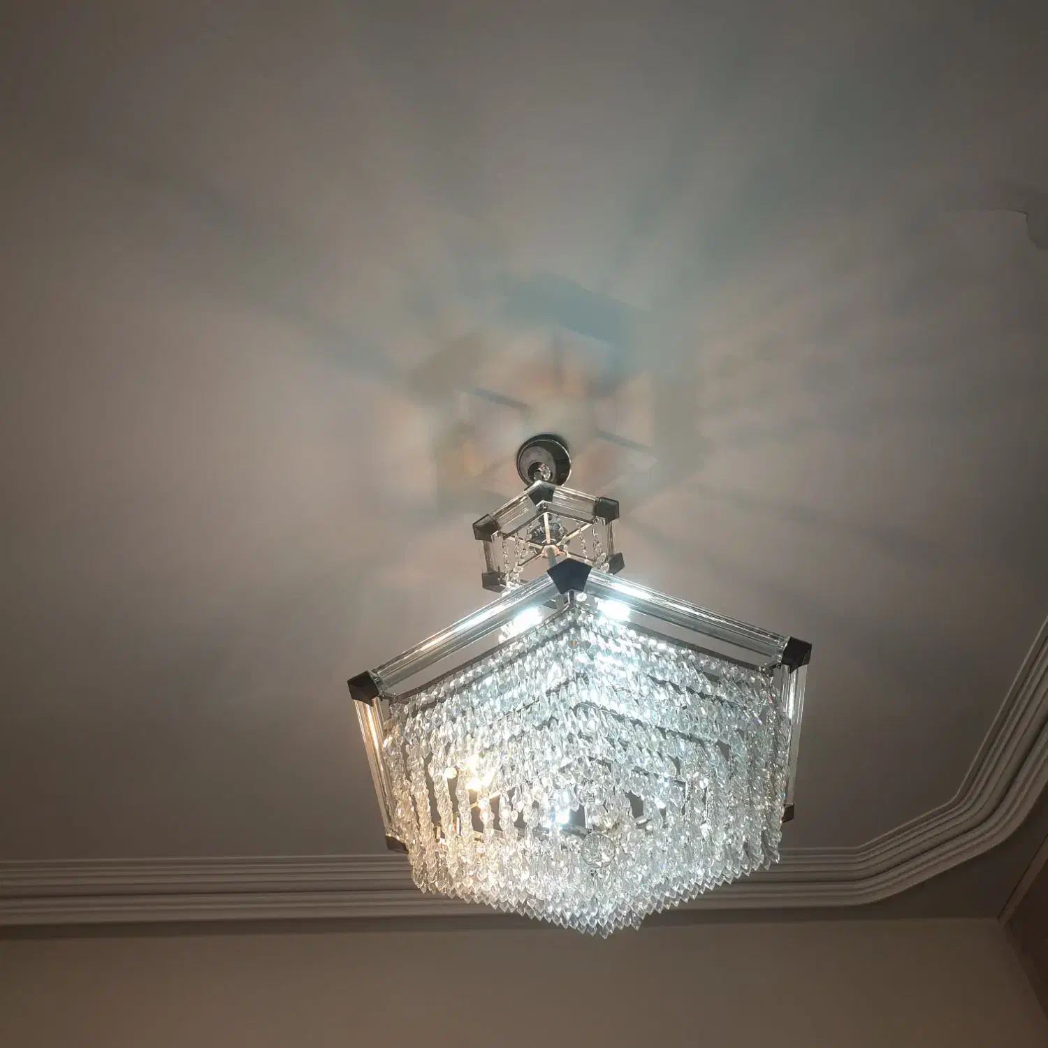 لوستر|لوستر و چراغ آویز|تبریز, |دیوار