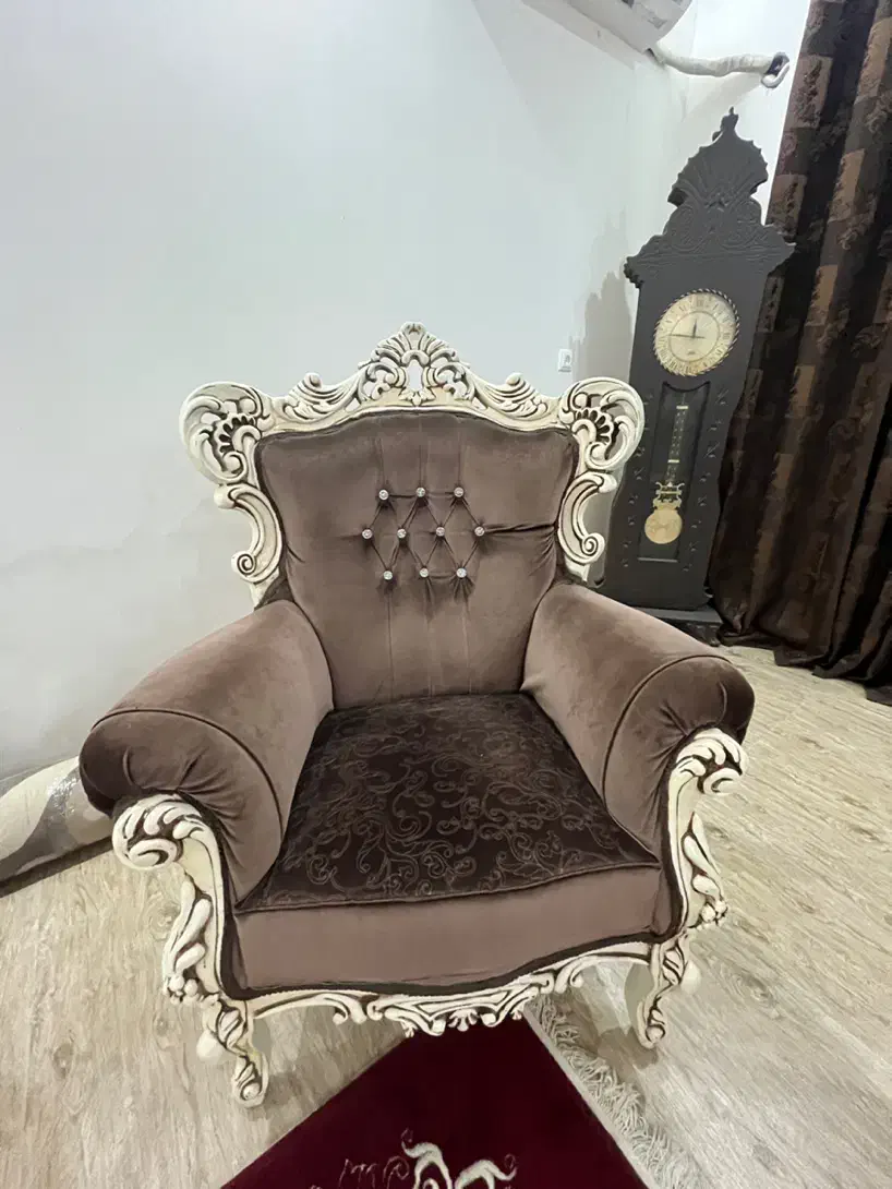 فروش مبل سالم بدون پارگی و سایدگی و نشست|مبلمان خانگی و میز عسلی|بوشهر, |دیوار