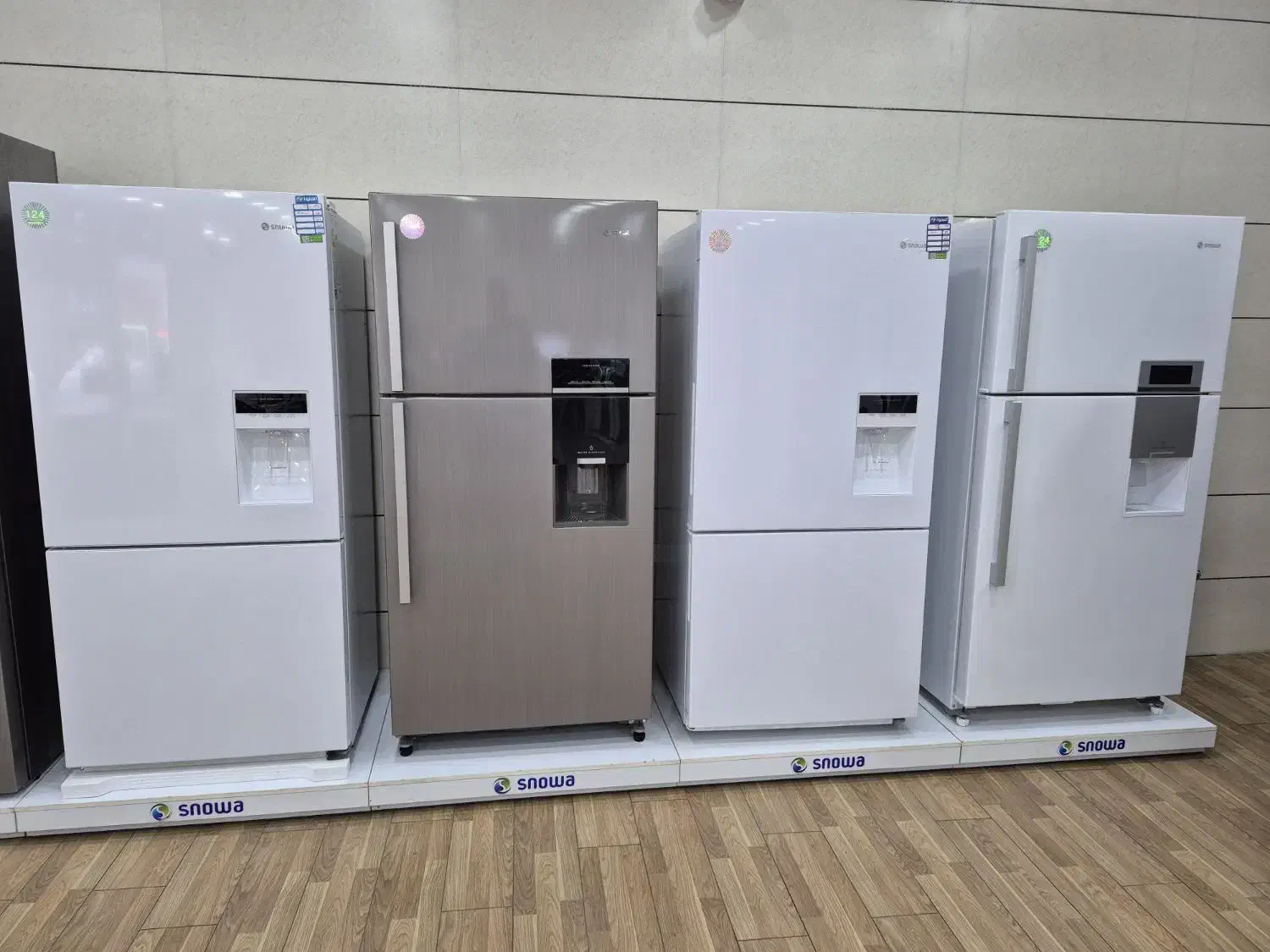 فروش نقد و اقساط(نمایندگی اسنوا شعبه جانبازان)|یخچال و فریزر|خوی, |دیوار