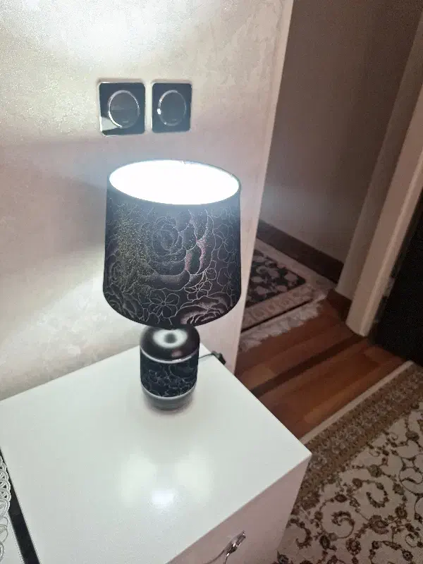 دوعدد آباژور کاملا سالم هرعدد ۸۰۰ هزار تومن|چراغ خواب و آباژور|اندیشه, اندیشه فاز ۴|دیوار