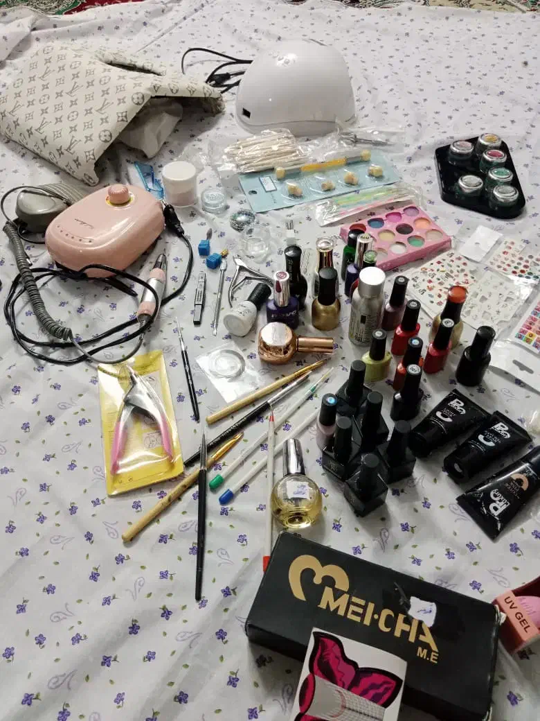 پک کامل ناخون کاری|آرایشگاه و سالن‌های زیبایی|لنگرود, |دیوار