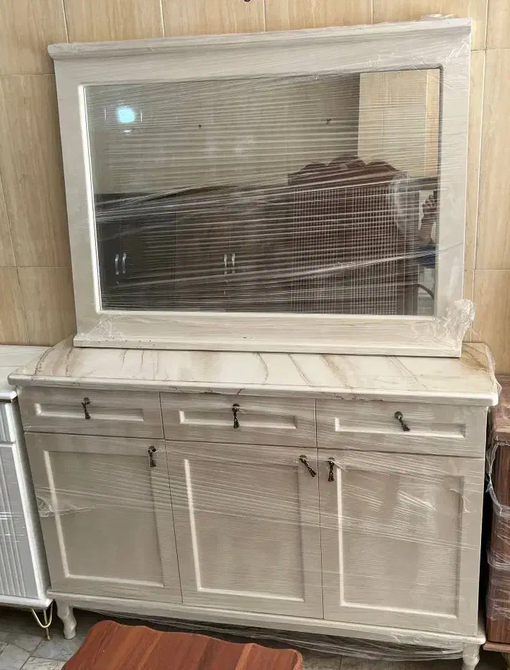 آینه و کنسول تمام چوب|بوفه، ویترین، کنسول|شریفآباد, |دیوار