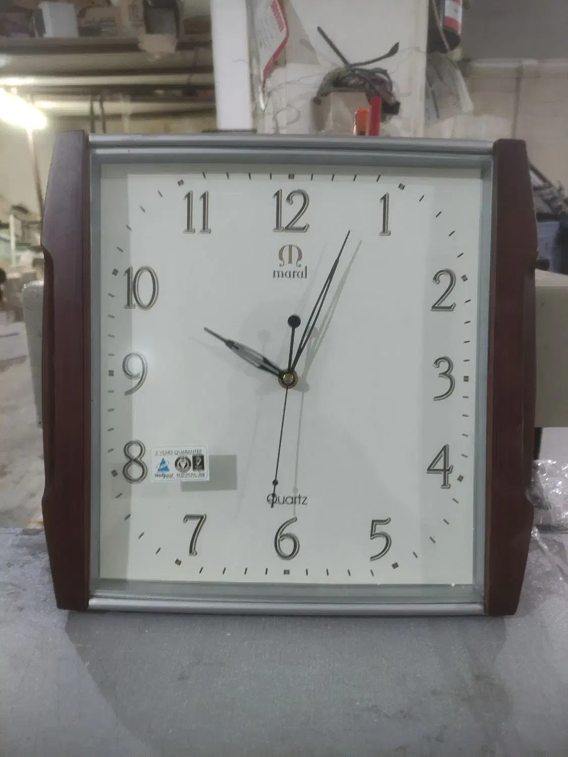 ساعت دیواری مارال مدل طرح چوب|ساعت دیواری و تزئینی|یزد, |دیوار